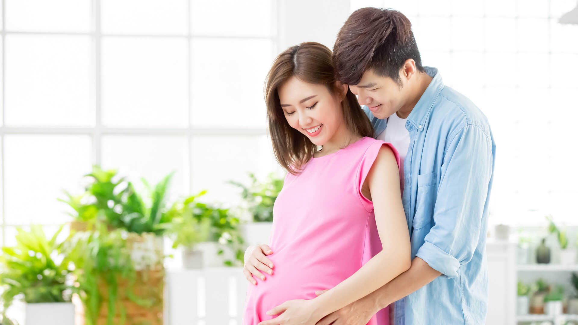 Mua bảo hiểm thai sản khi đã có thai, chọn lựa nào tối ưu?